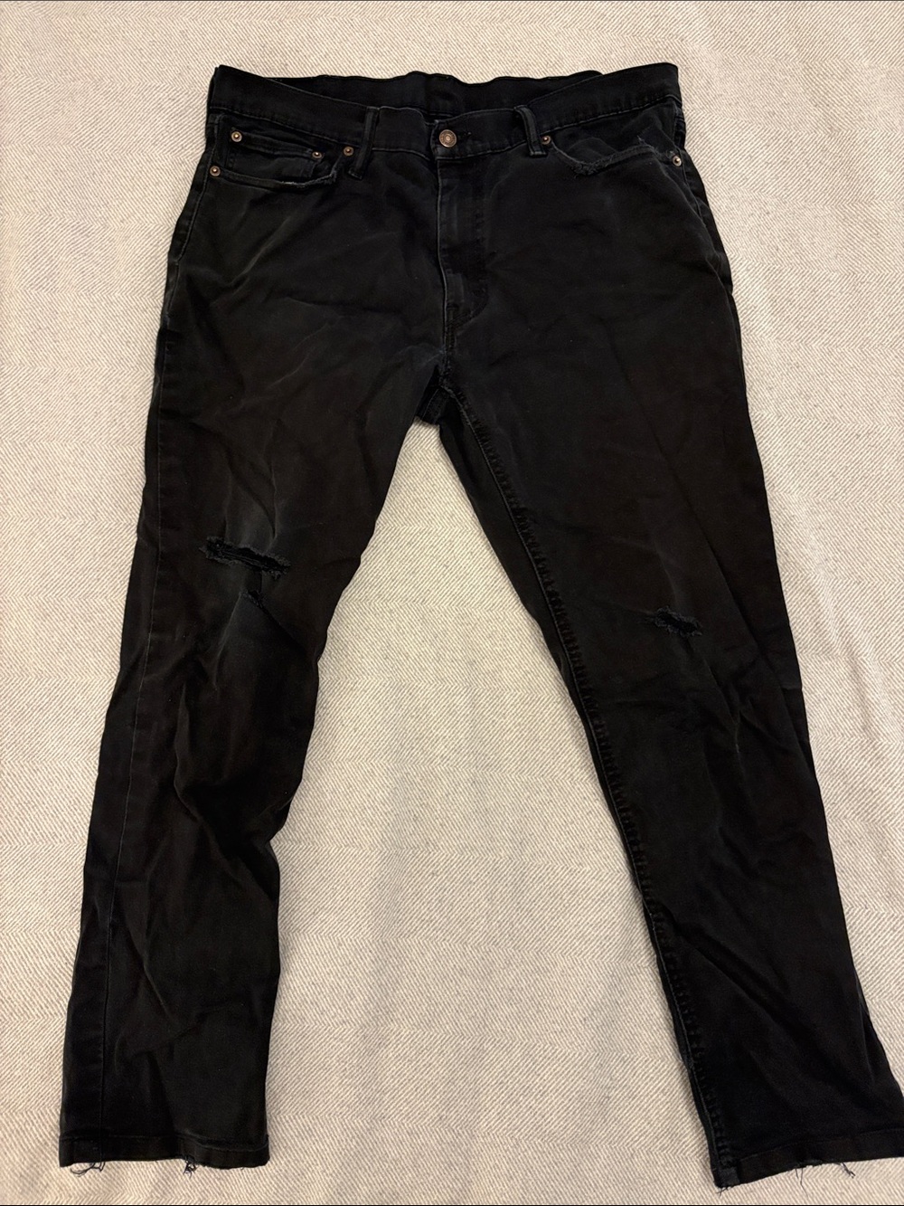 Levi's Black Slim Straight Jeans with Knee Distress